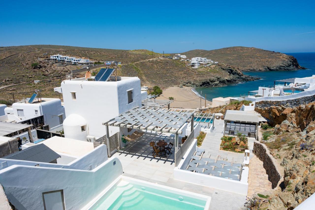 Miramare Suites Mykonos Merchia Beach Exterior photo